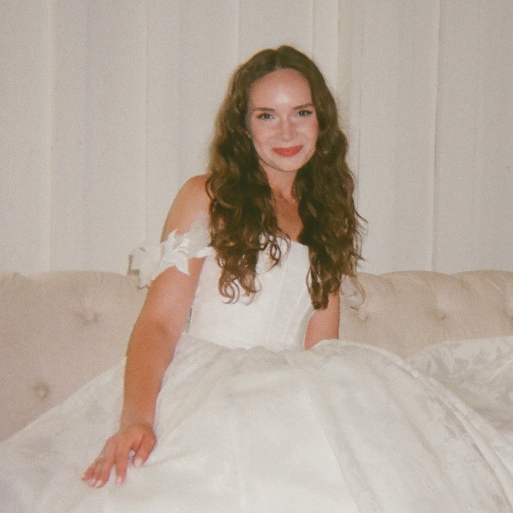 Meet your Posher, Hope